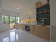 Apartamento T5/Duplex, renovado recentemente