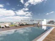 Apartamento T6 com 3 Lugares de Garagem e Piscina...