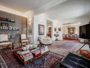 Apartamento T6 totalmente remodelado, para venda entre a...
