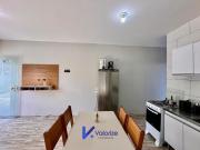 Apartamento térreo, 3 quadras do mar à venda