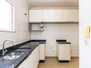 Apartamento térreo à venda em Pinhais – 2 quartos, 1 vaga