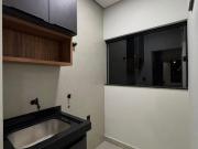 Apartamento térreo à venda no Jardim Botânico