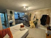 Apartamento térreo semi mobiliado de 2 quartos bem...