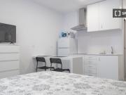 Estudio en alquiler en Opañel, Madrid