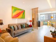 Apartamento todo decorado e mobiliado em condomínio na Barra