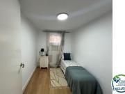 Apartamento totalmente reformado con 2 habitaciones y...