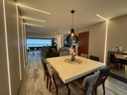 Apartamento totalmente reformado e decorado, com lazer...