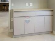 Apartamento totalmente reformado e mobiliado em Moema!