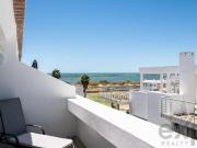 Apartamento T0+3 ultimo piso com vistas para mar e ria...