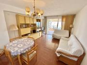 APARTAMENTO VACACIONAL PLAYA SAN JUAN URBANIZACIÓN COMPLETA