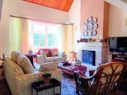 Apartamento / Venda