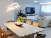 Apartamento com 4 quartos transformado em 3 suítes e 3...