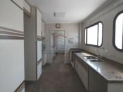 Apartamento à venda com 190m², 4 quartos, 4 suítes e 3 vagas