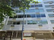 Apartamento Ã venda ou para alugar com 3 quartos, sendo...