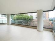 Apartamento Vila Nova Conceição 4 Dormitórios 193m²