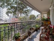 APARTAMENTO VILA ROMANA 3 SUÍTES