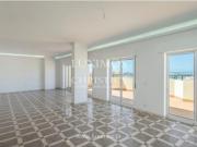 Apartamentos 5 quarto, Faro Faro DLS88542909
