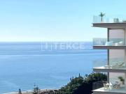 Apartamentos bien diseñados con vistas al mar en...