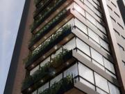 Apartamentos central à venda no bairro Eunice, dois por...