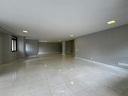 Apartamentos com 03 suítes, lazer completo, 05 Vagas de...