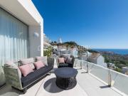 Apartamentos con vistas al mar de diseño moderno en...