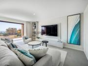 Apartamentos de Luxo com Vista Mar, a poucos metros da Praia