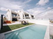 Apartamentos Exclusivamente Únicos Cerca del Campo de...