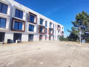 Apartamentos NOVOS com Piscina na Cobertura, a 30...