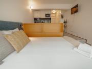 Apartamentos Porto Porto DS77965661