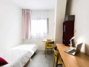 Apartamentos Seville Seville 65753417