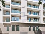 Apartamentos T2, 1º Andar, elevador, prédio em...