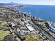 Apartamentos y áticos de 2 y 3 dormitorios en Estepona