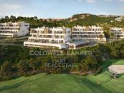 Apartamentos y áticos en primera línea de golf en Mijas