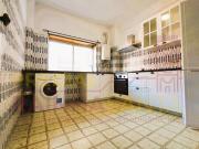 ApartamentoT3 com garagem. Sala com varanda Solum Coimbra