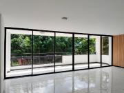Apartameto en Arriendo en La 10, Poblado Medellin