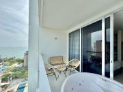Apartasuite con balcón y jacuzzi en pozos colorados