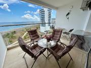 APARTASUITE EN VENTA DE OPORTUNIDAD VISTA AL MAR EN...