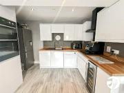 Apartment 1 Bedroom For Sale Chatham Medway 100000...