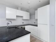 Apartment 1 Bedroom For Sale Horsham West Sussex 210000...
