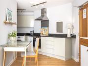 Apartment 1 Bedroom For Sale Isleworth Great London...