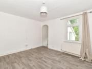 Apartment 1 Bedroom For Sale Reigate Surrey 235000...