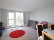 Apartment 1 Bedroom For Sale Woking Surrey 210000...