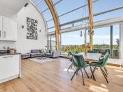 Apartment 201, The Links, Elmpark, Merrion, Dublin 4,...