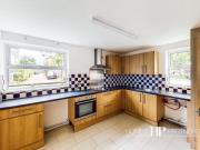 Apartment 2 Bedroom For Rent Crawley Hampshire 1400...