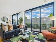 Apartment 2 Bedroom For Rent London London 8616 ES90459758