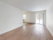 Apartment 2 Bedroom For Rent London ON 2049 ES91483504