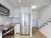 Apartment 2 Bedroom For Rent Toronto ON 4549 ES96280181