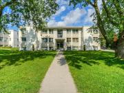 Apartment 2 Bedroom For Rent Waterloo ON 1919 ES96275797