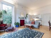 Apartment 2 Bedroom For Sale Cheltenham Gloucestershire...