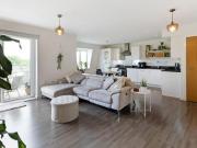 Apartment 2 Bedroom For Sale Ealing Greater London...